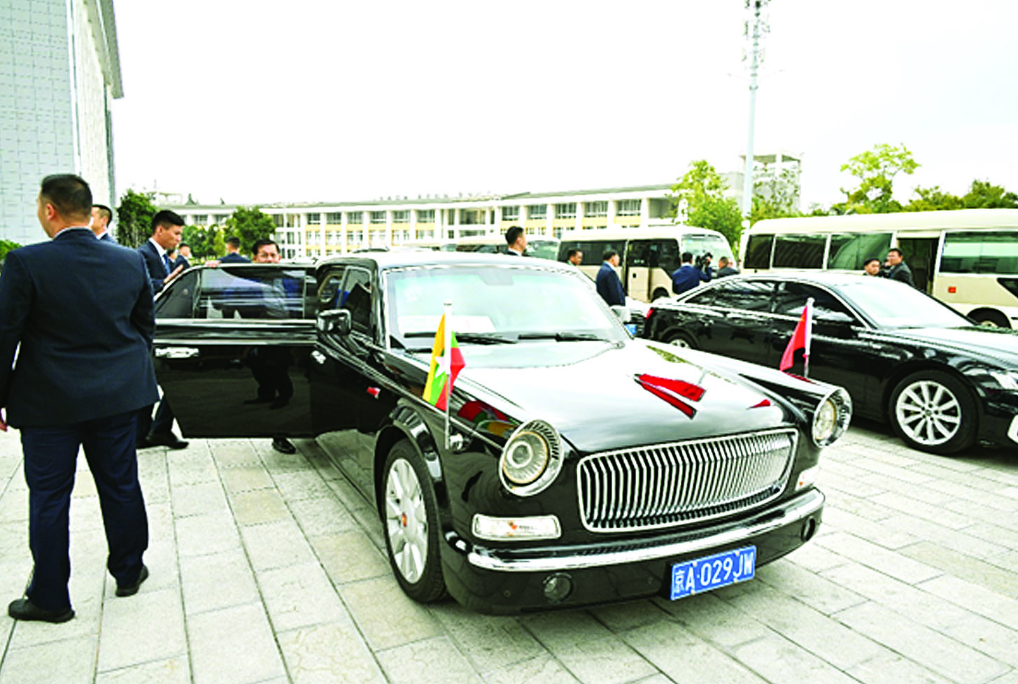 ဆောင်းပါး