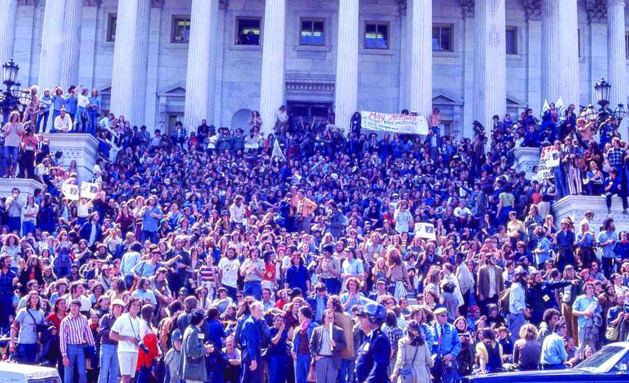 ဆောင်းပါး