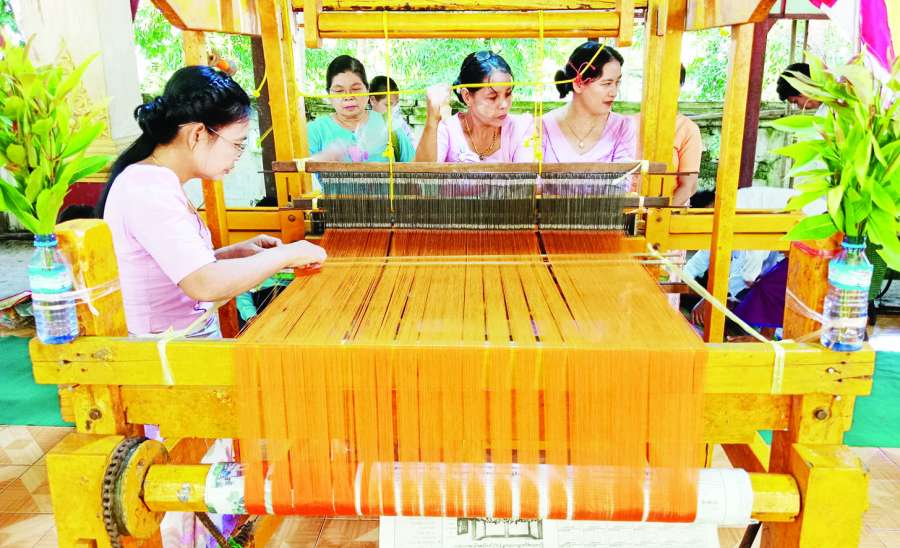 ဆောင်းပါး