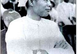 လွတ်လပ်ရေးနေ့ အကြိုဂုဏ်ပြုဆောင်းပါး