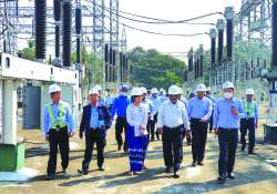 “ရွှေလီ၊ ရဲရွာ ရေအားလျှပ်စစ်စက်ရုံတွေကထွက်လာတဲ့ ဓာတ်အားတွေကို မြန်မာနိုင်ငံ တောင်ပိုင်းကို ပိုမိုလျင်မြန်စွာ ပို့လွှတ်နိုင်ရေးအတွက် ဒီစီမံကိန်းကို အကောင်အထည်ဖော် ဆောင်ရွက်ခဲ့ခြင်း ဖြစ်ပါတယ်”