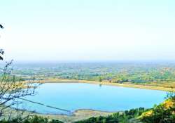 ဆောင်းပါး